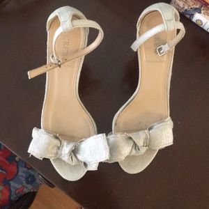 JCREW Bow Heels